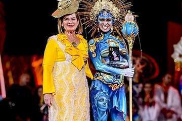 Tapicería Peñate, de Telde, se lleva el tercer premio del concurso de Maquillaje Corporal de 'Studio 54'/Lpcarnaval.